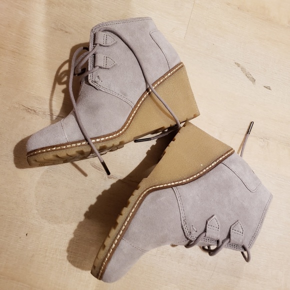 Toms Lace up wedge booties shoes - Picture 8 of 8